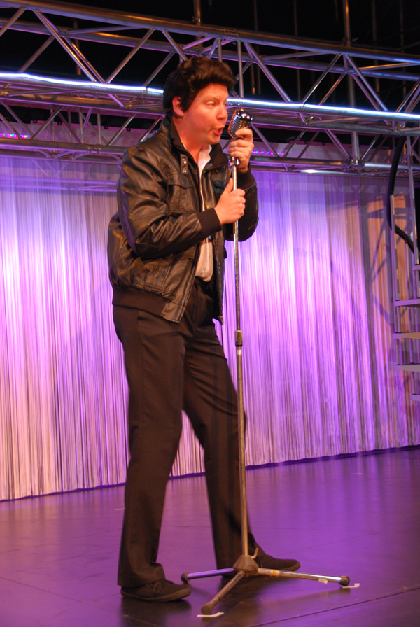 Elvis Presley (Marc Gelhart); Foto: Schröder & Partner