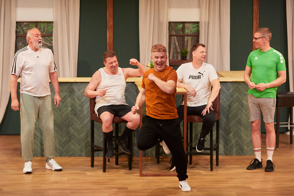 'M�nnerparadies' mit Joachim B�rker, Marcus Rudolph, Marco Linke, Kay Kruppa und Marc Gelhart (v.l.)